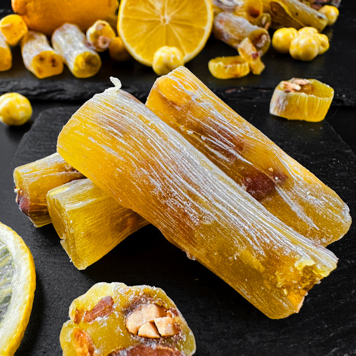 Citronu standziņas ar aprikožu kauliņiem