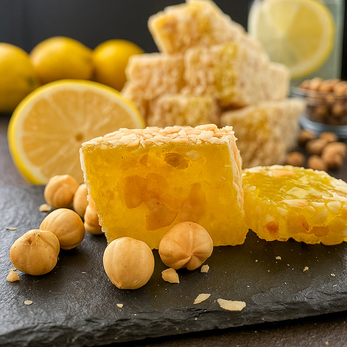 Citronu lukums ar lazdu riekstiem un mandelēm