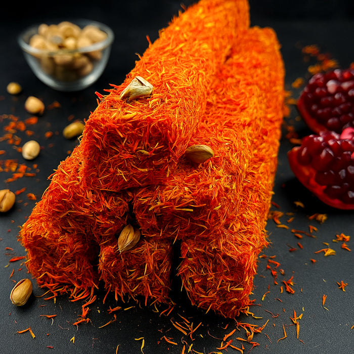 Granātābolu lukums ar meksikāņu šafrānu un pistācijām