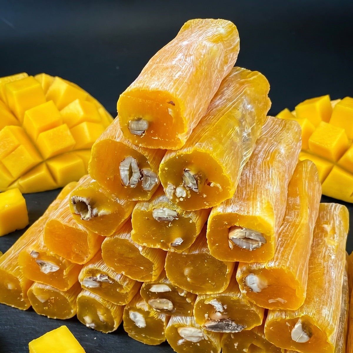 Mango Fingers ar aprikožu kauliņiem