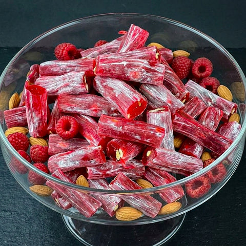 Aveņu pirkstiņi ar aprikožu kauliņiem