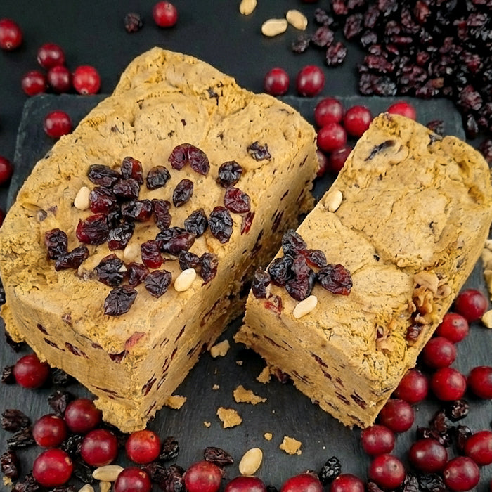 Halva - zemesrieksti ar dzērvenēm