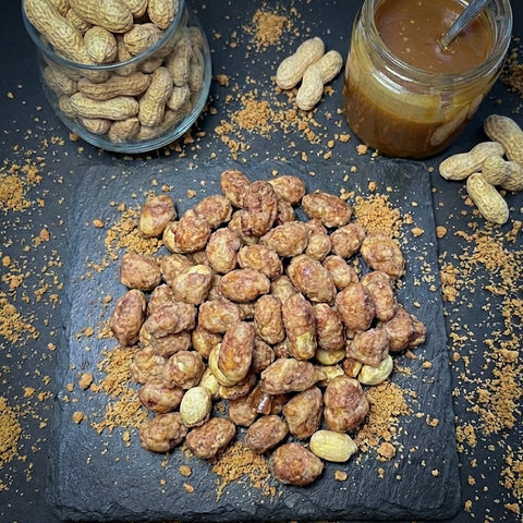Zemesrieksti kraukšķīgā karameļu glazūrā