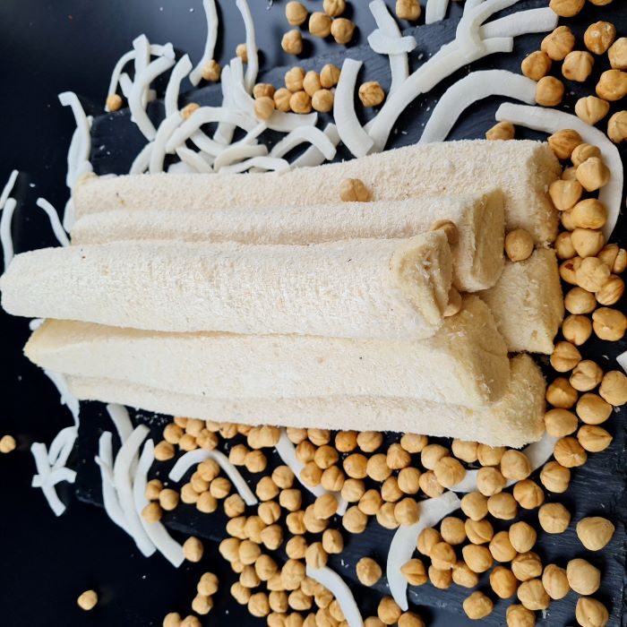Milk-Vanilla Lokum with Almond Cream and Coconut Flakes