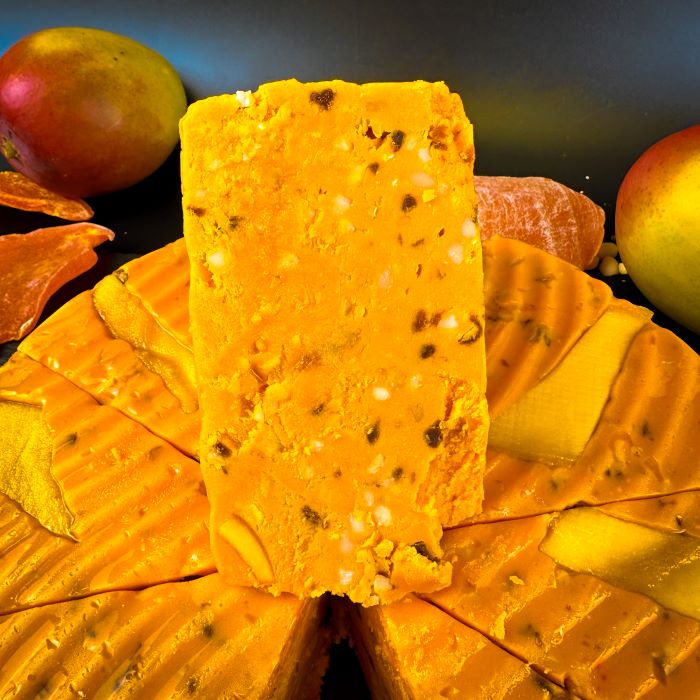 Samarkandas halva ar mango un ananāsiem